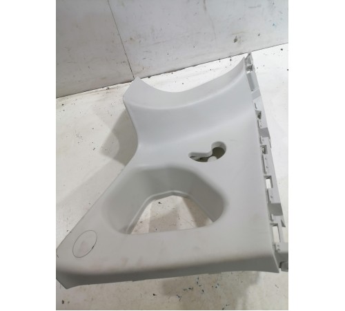 Обшивка стойки задняя правая