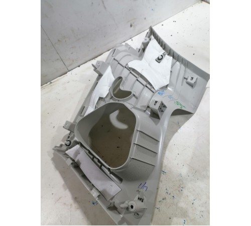 Обшивка стойки задняя правая