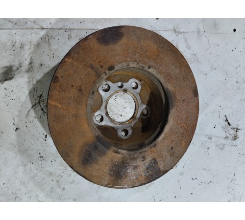 Тормозной диск передний левый