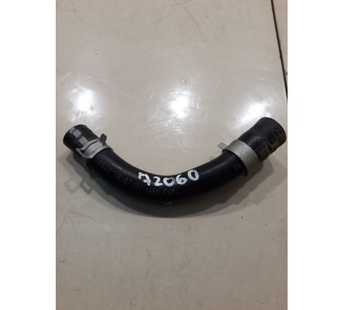 Патрубок системы охлаждения