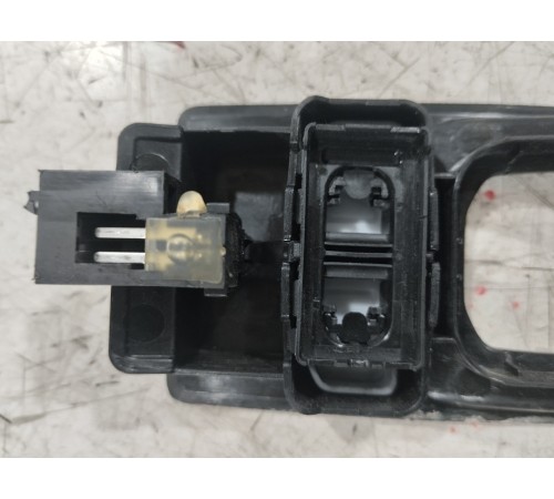 Блок управления стеклоподъемниками передний левый