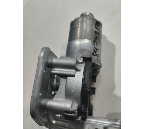 Моторчик стеклоочистителей (передний)