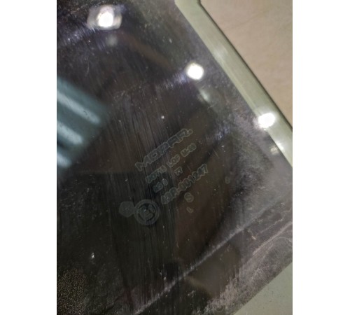 Стекло двери (заднее, левое)