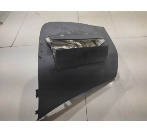 Подушка безопасности пассажира