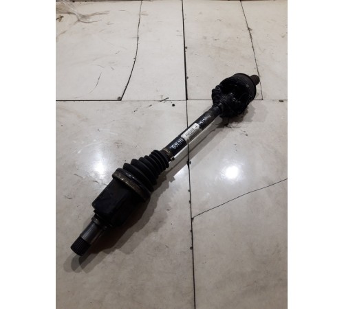 Привод(полуось) передний правый