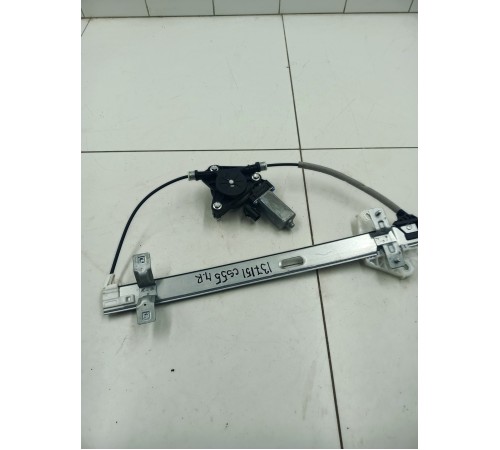 Стеклоподъемник передний правый