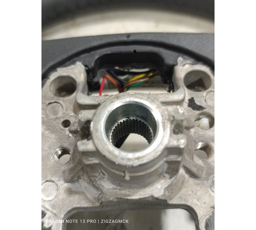 Рулевое колесо руль в сборе с многофункциональными кнопками