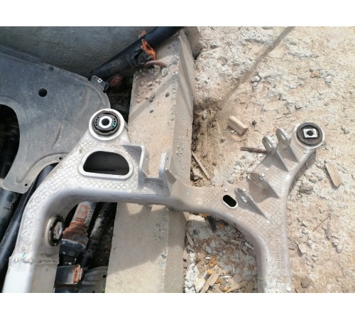 Подрамник задний