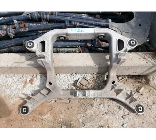 Подрамник задний