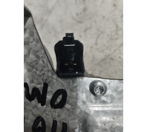 Моторчик стеклоочистителя крышки багажника