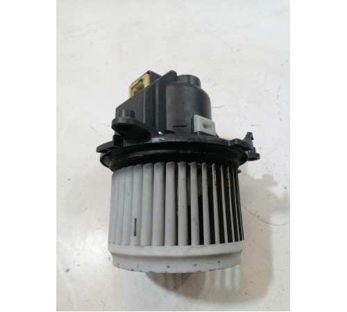 Моторчик отопителя печки