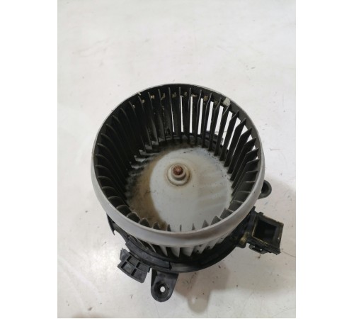 Моторчик отопителя печки