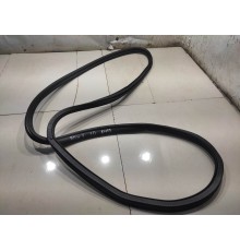 Уплотнитель двери(задний правый)