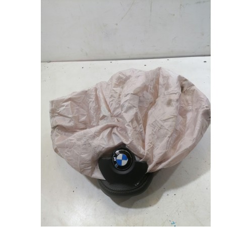 Подушка безопасности водителя, в руль