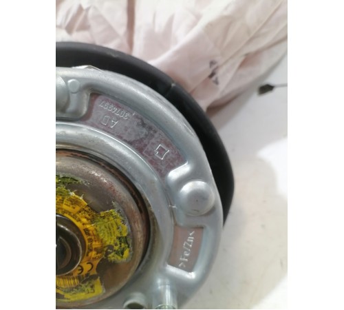 Подушка безопасности водителя, в руль