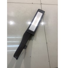 накладка на порог салона(задняя,правая)