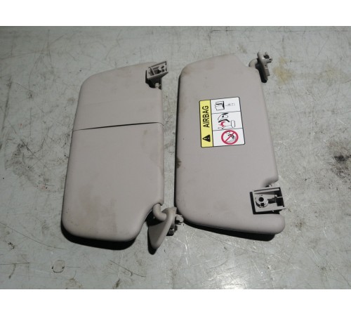 Козырек солнцезащитный