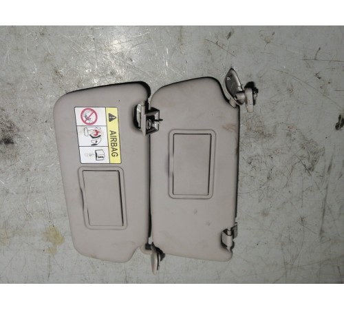 Козырек солнцезащитный