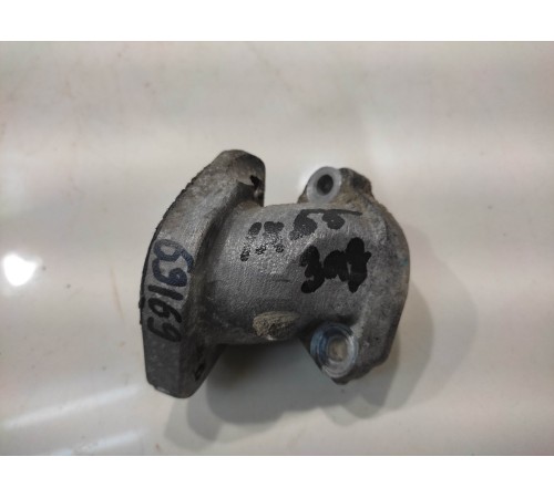 Соединитель (задний)