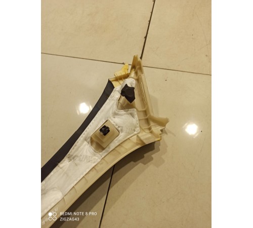 Обшивка стойки(задняя правая)