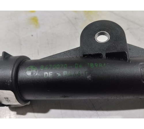 Патрубок системы охлаждения с сапуном