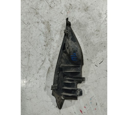 Накладка петли капота левая