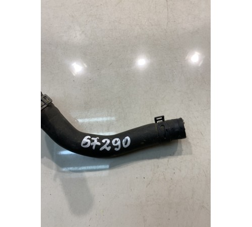 Патрубок системы охлаждения