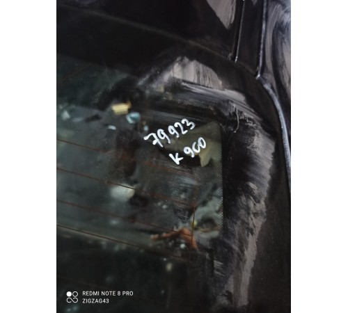 Заднее стекло