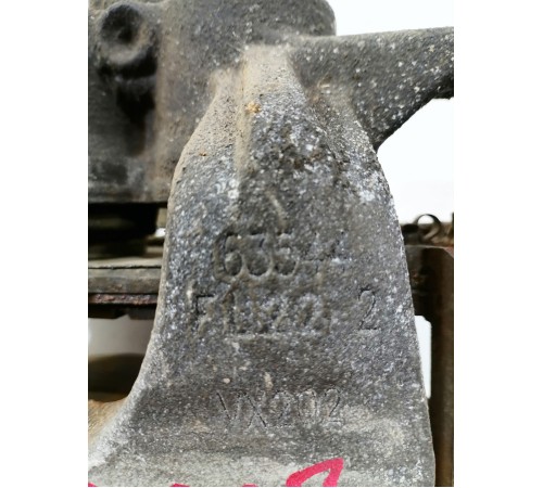 Суппорт тормозной передний правый