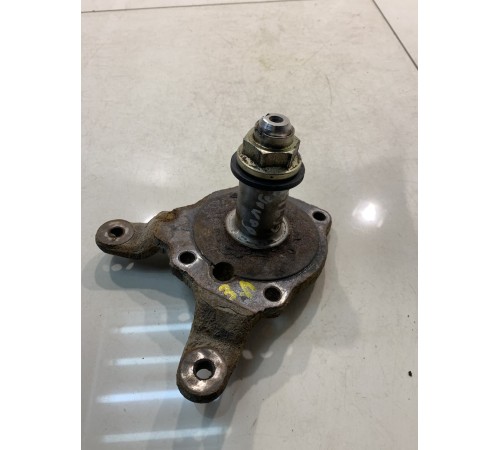 Кронштейн ступицы (задний,левый)