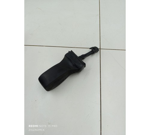 Ограничитель двери передний правый