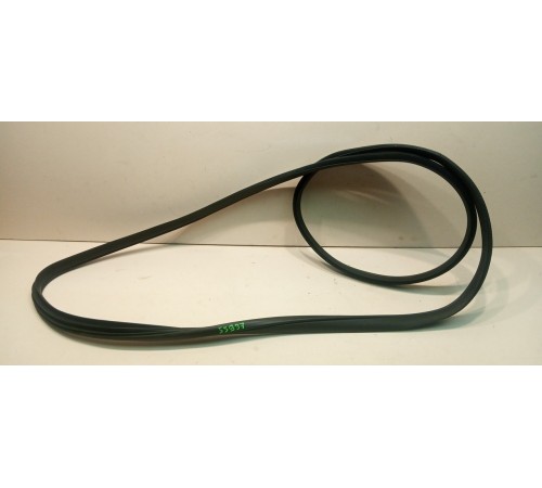 Уплотнитель двери передней правой