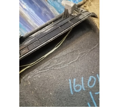 Полка багажника