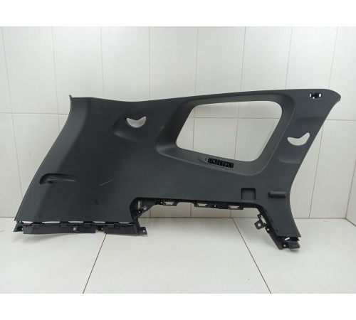 Обшивка багажника верхняя левая