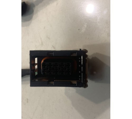 Электропроводка двери (задняя, левая)