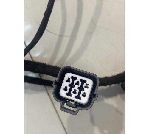 Электропроводка двери (задняя, левая)