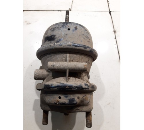 Тормозная камера с энергоаккумулятором задняя левая