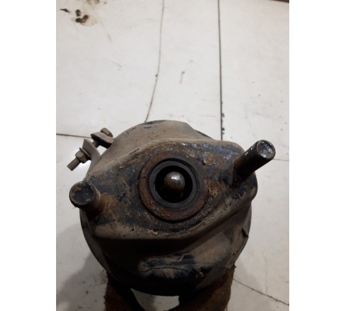 Тормозная камера с энергоаккумулятором задняя левая