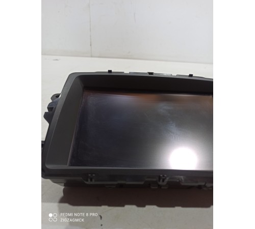 Монитор ,магнитола