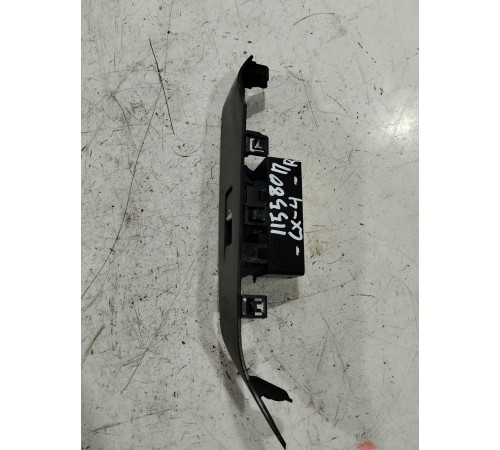 Кнопка стеклоподъёмника передняя правая