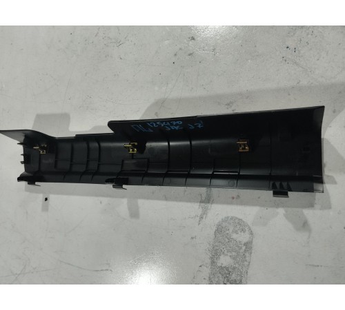 Накладка порога передняя левая