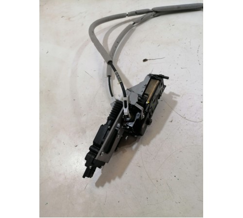 Замок двери задний левый