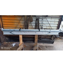 Шторка солнцезащитная лобового стекла