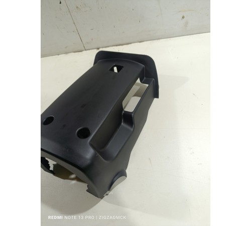 Кожух рулевой колонки нижний