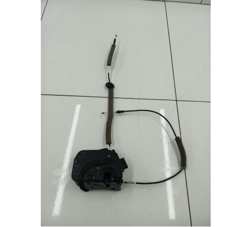 Замок двери задний левый