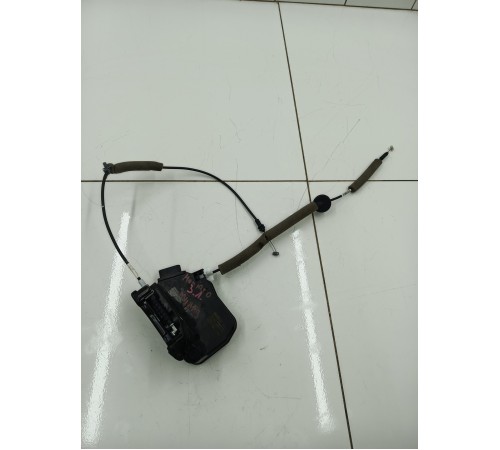 Замок двери задний левый