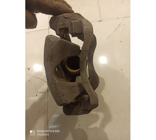 Суппорт(передний левый нижний)