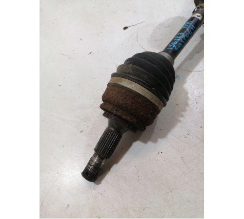 Привод (полуось) передний правый