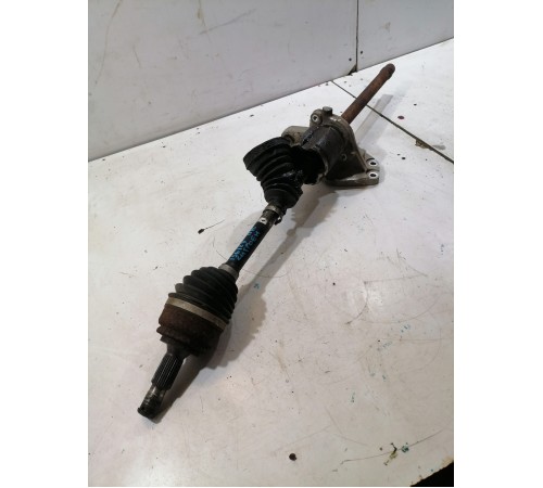 Привод (полуось) передний правый