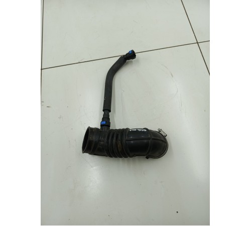 Патрубок воздушного фильтра